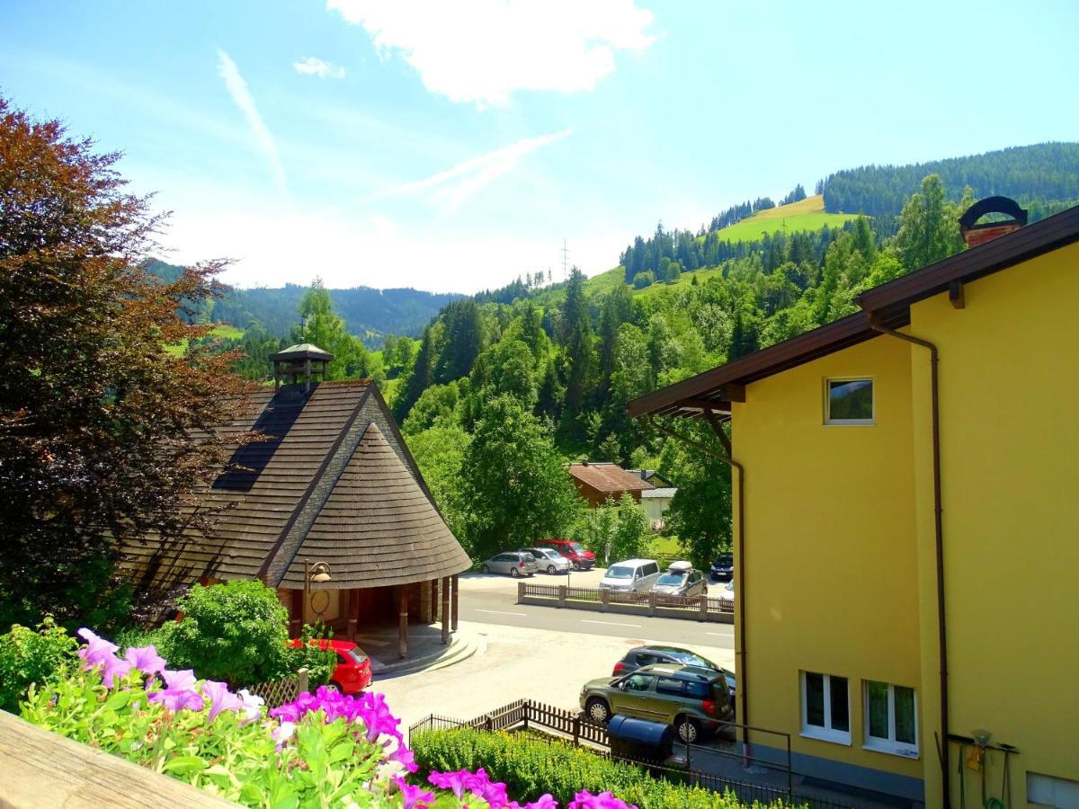 Apartamento Haus Schneeberg Mit Hochkoenig Card Mühlbach am Hochkönig Exterior foto