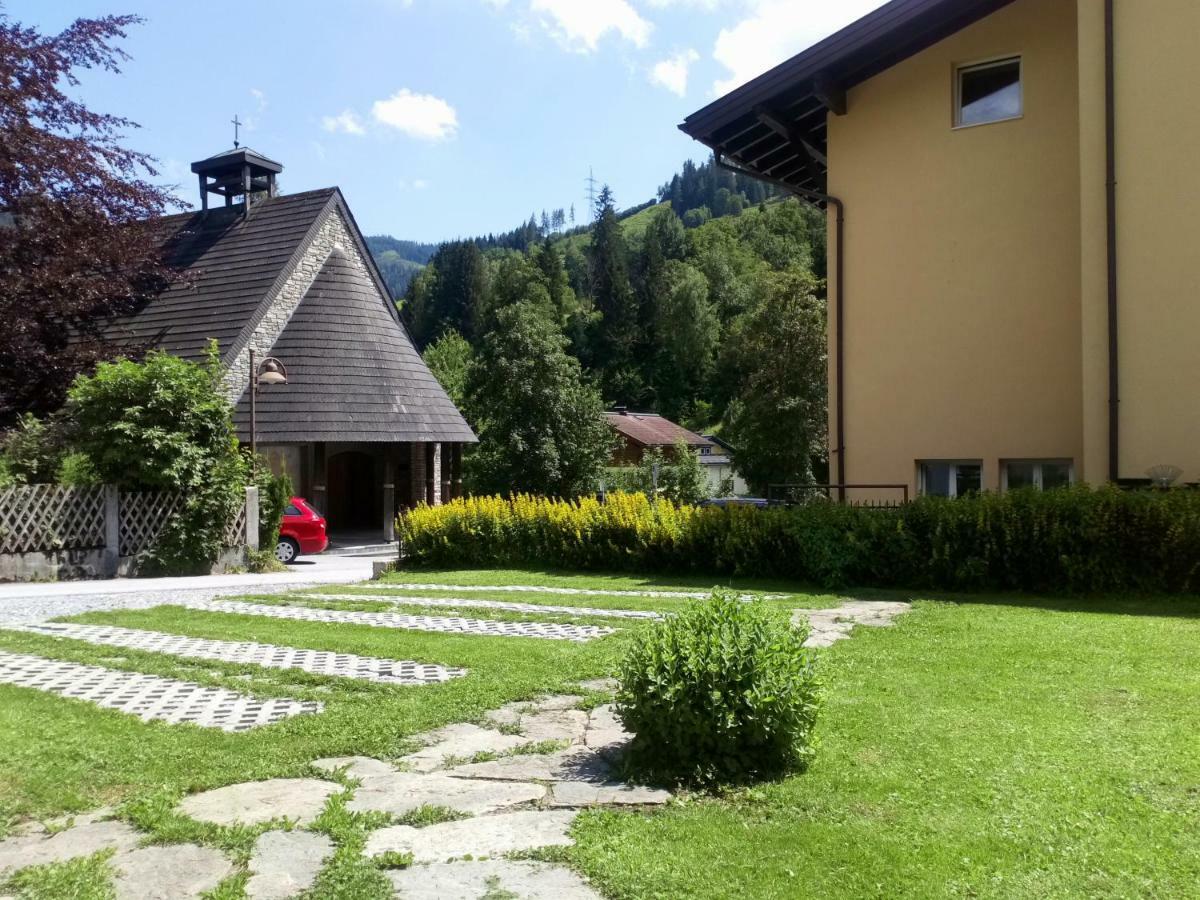 Apartamento Haus Schneeberg Mit Hochkoenig Card Mühlbach am Hochkönig Exterior foto